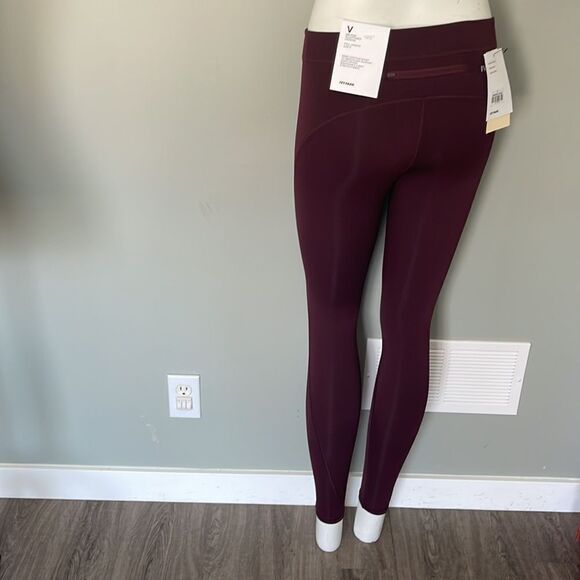 Ivy Park Mid Rise Sculptured Leggings. Small. Full length . - Picture 2 of 3